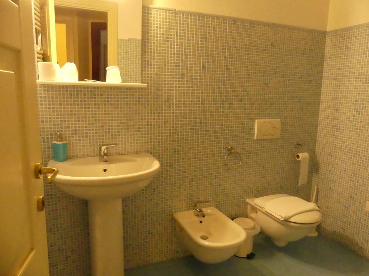 Beb 2000 Hotel Sassari Eksteriør billede